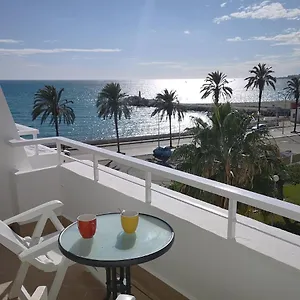 beachfront-sunny-duplex-w-wi-fi-pool-ac.es-andalucia.com/